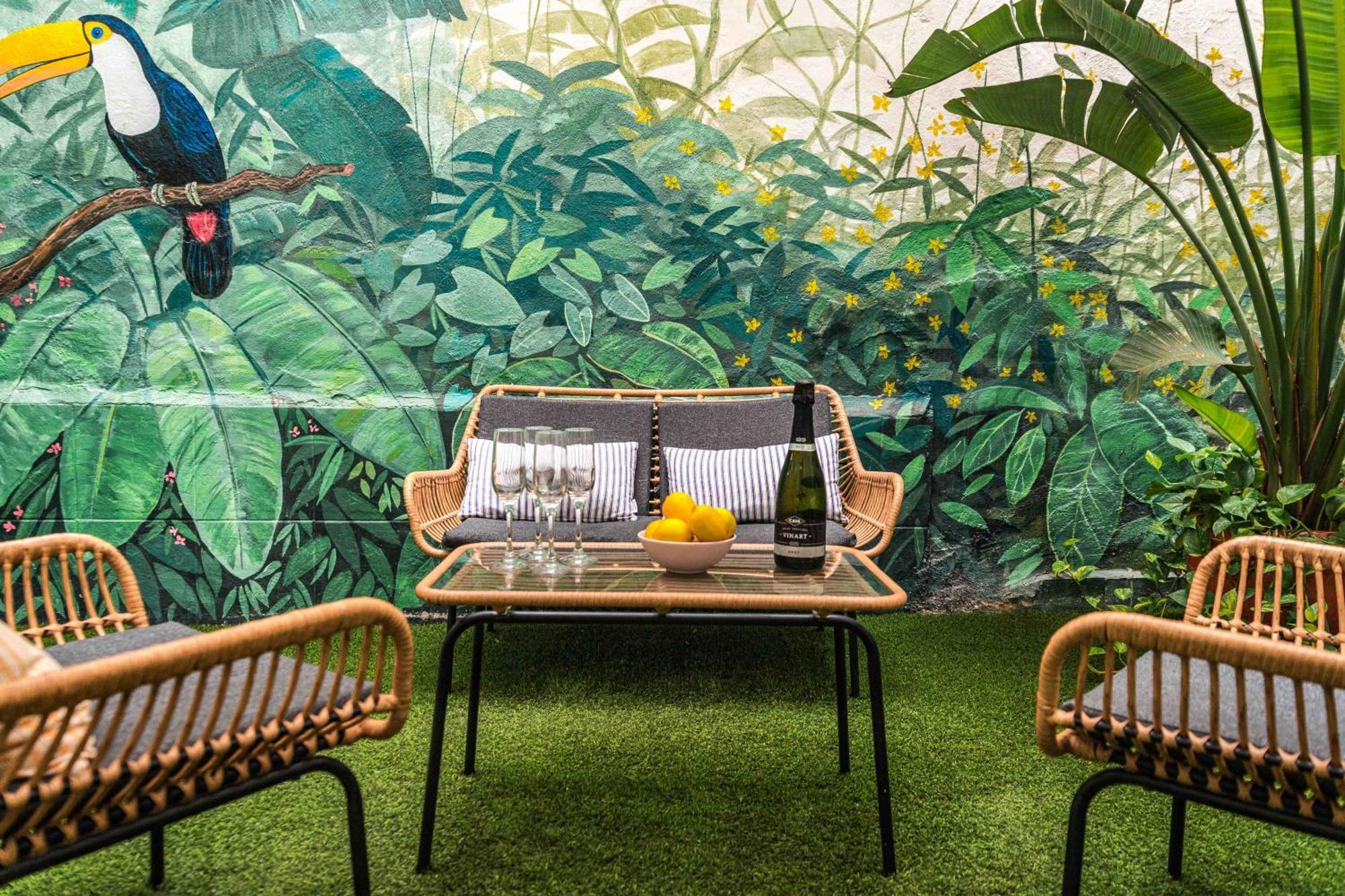 Artistic Flat Next To Ruzafa Welcome To The Jungle Valence Extérieur photo